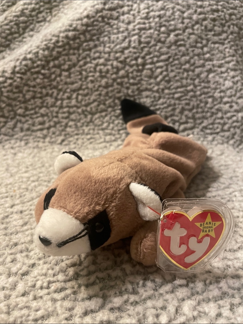 2/15$ Ty Beanie Baby “Ringo” Raccoon Plush